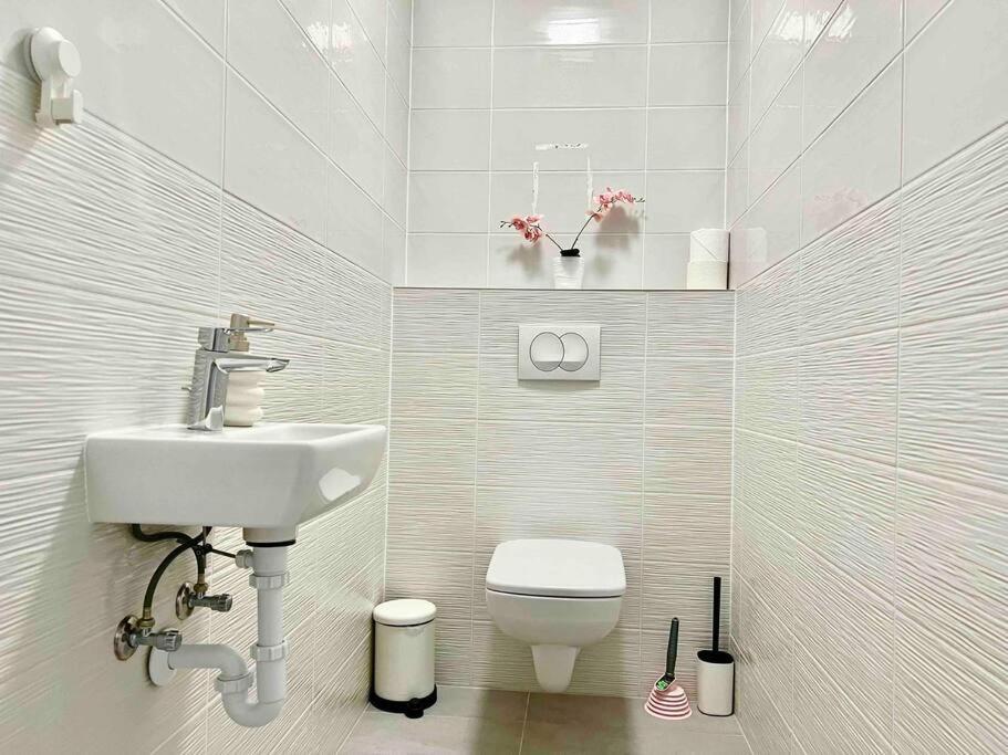 Raday 57 K402 Apartment *